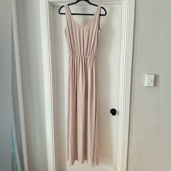 Show Me Your Mumu Kendall Maxi Dress in Show Me the Ring Crisp - Picture 2 of 5